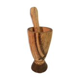 Mortier et pilon en bois