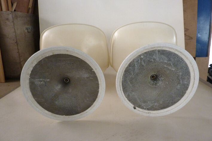 Eero Saarinen Tulip chairs