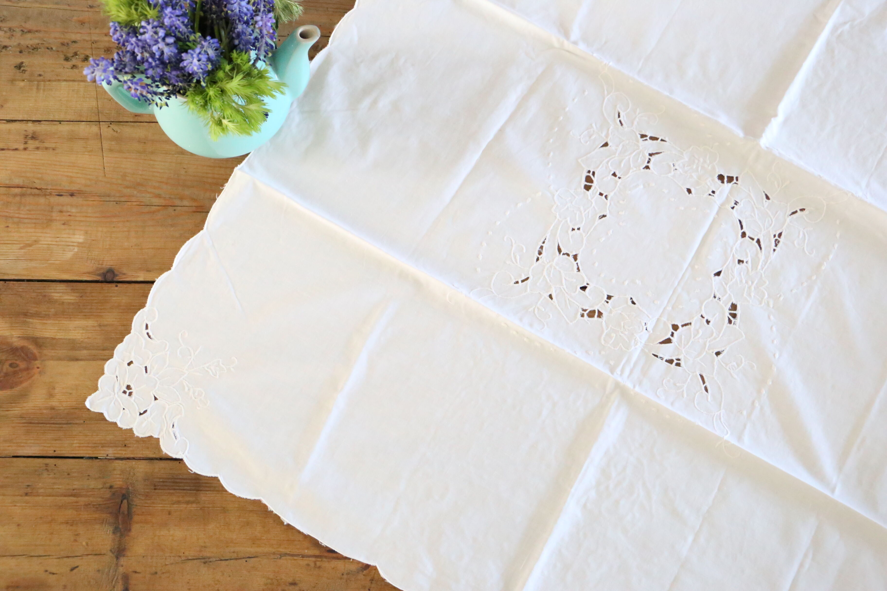 Square tablecloth, embroidered, cotton