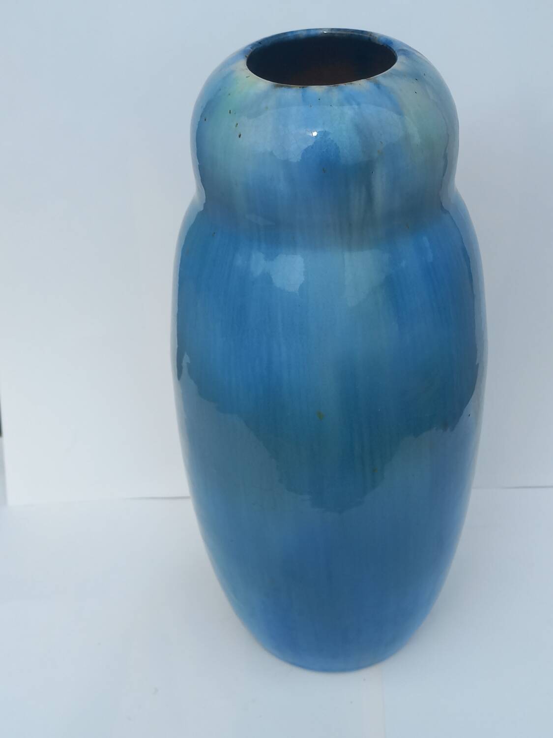 Ceramic dripping vase from the 1930s signed