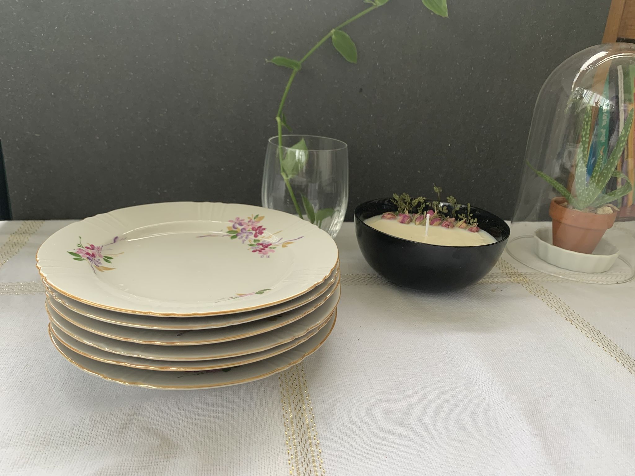 Set of 5 porcelain dessert plates pink and purple flowers
