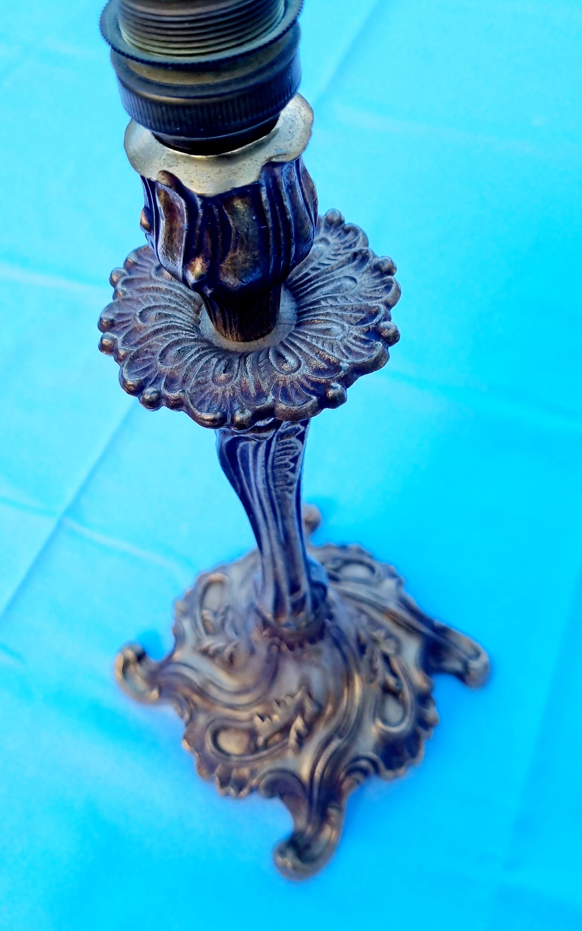 Lamp foot