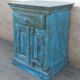 Meuble d'appoint en bois ancien bleu