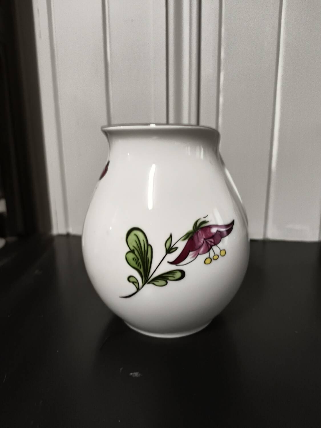 Earthenware vase from Desvres