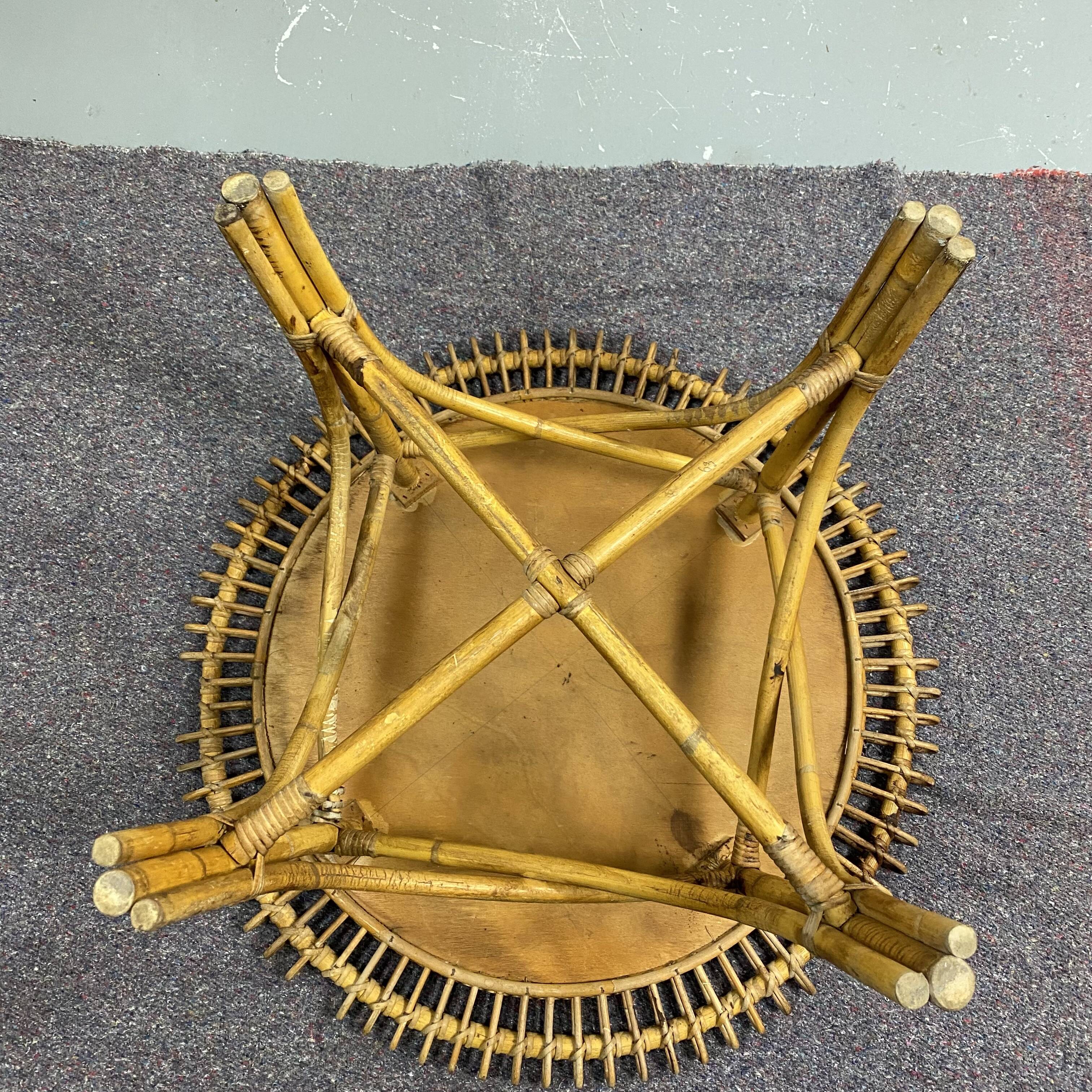 Rattan sun coffee table