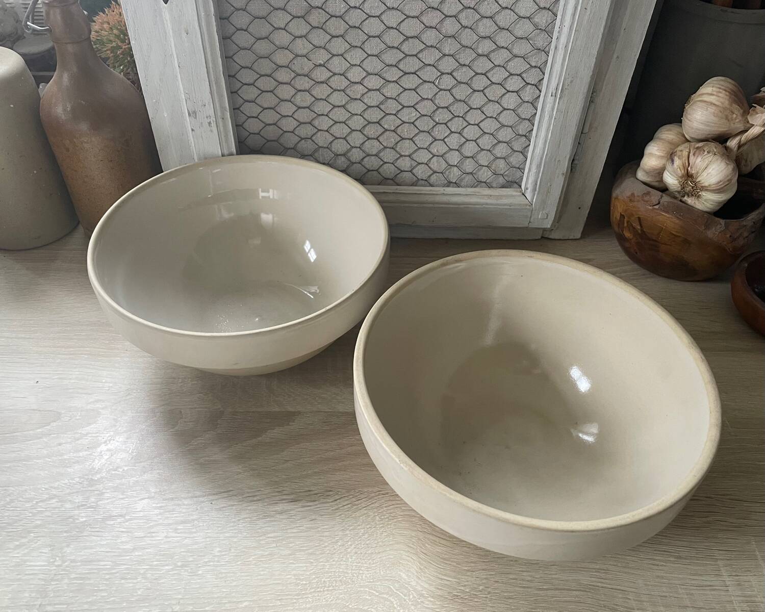 Set of two 2.5l salad bowls in vintage Digoin stoneware