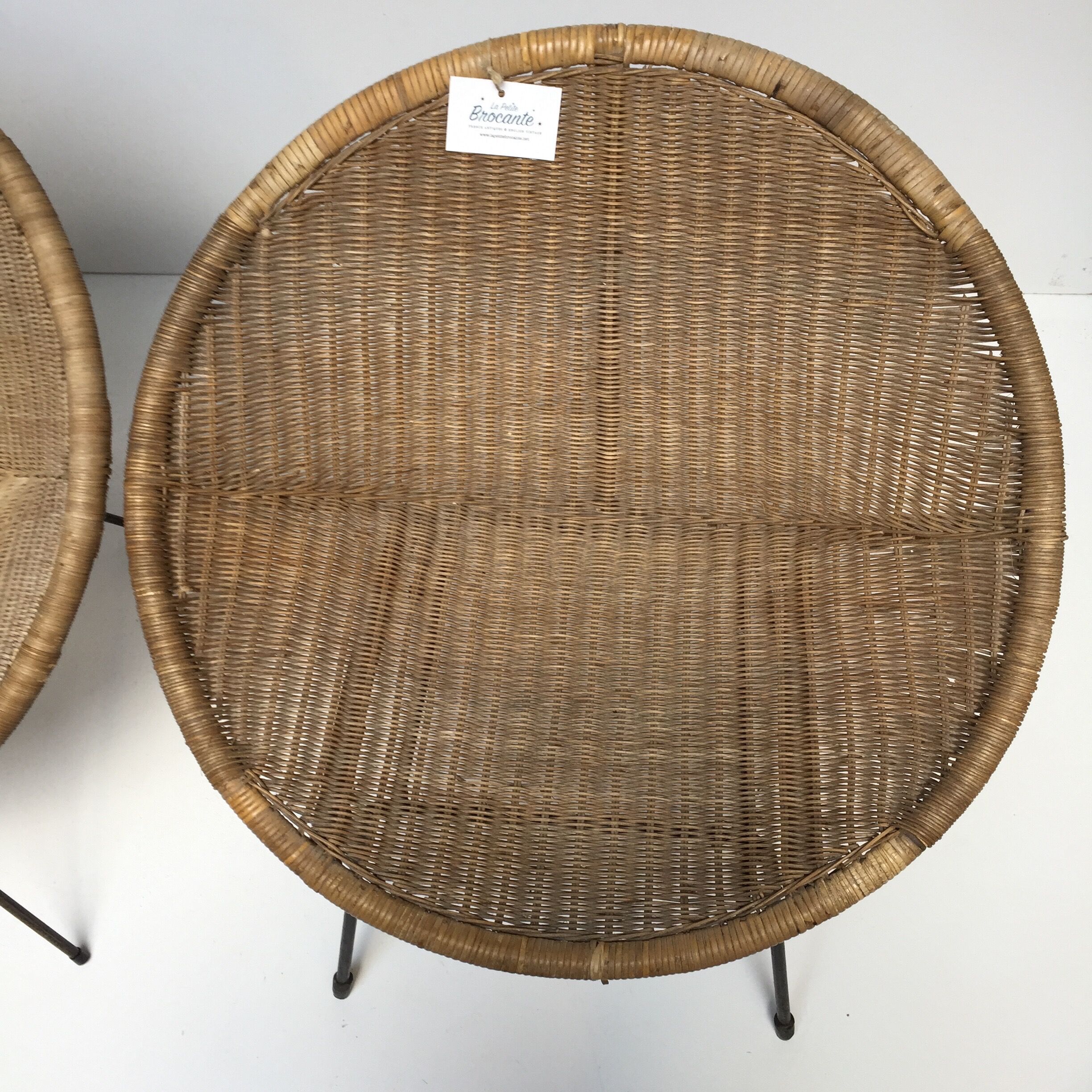 Paire de fauteuils satellite vintage