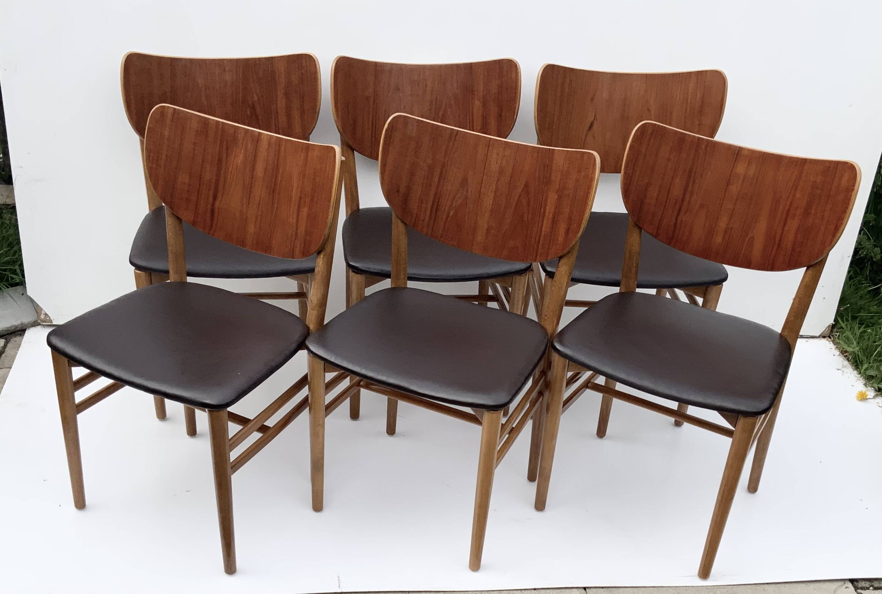 Danish Dining Chairs Set of 6 by Niels and Eva Koppel Slagelse Mobelfabric