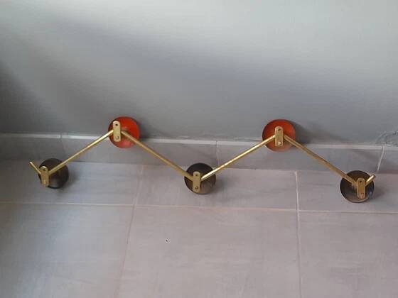 Zigzag Metal Coat Rack