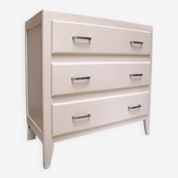 Vintage chest of drawers revisited