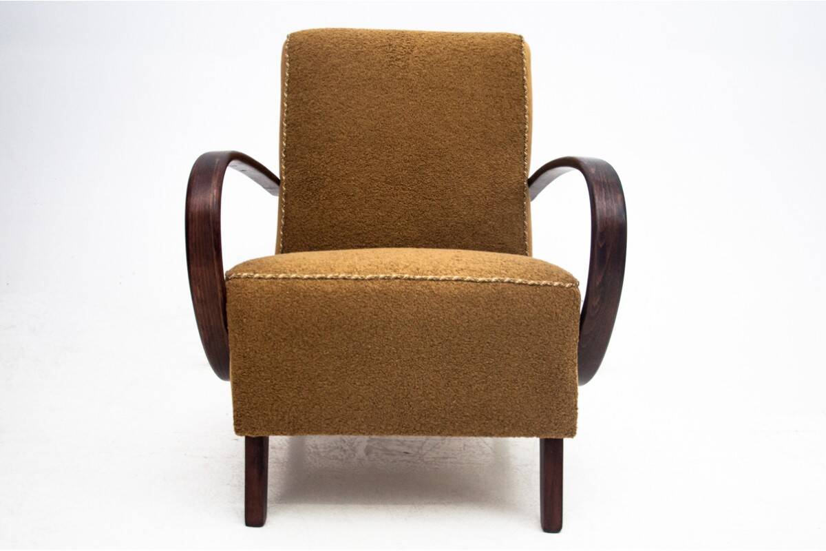 A pair of Art Deco armchairs by J. Halabala from the 1930s, Czech Republic.
