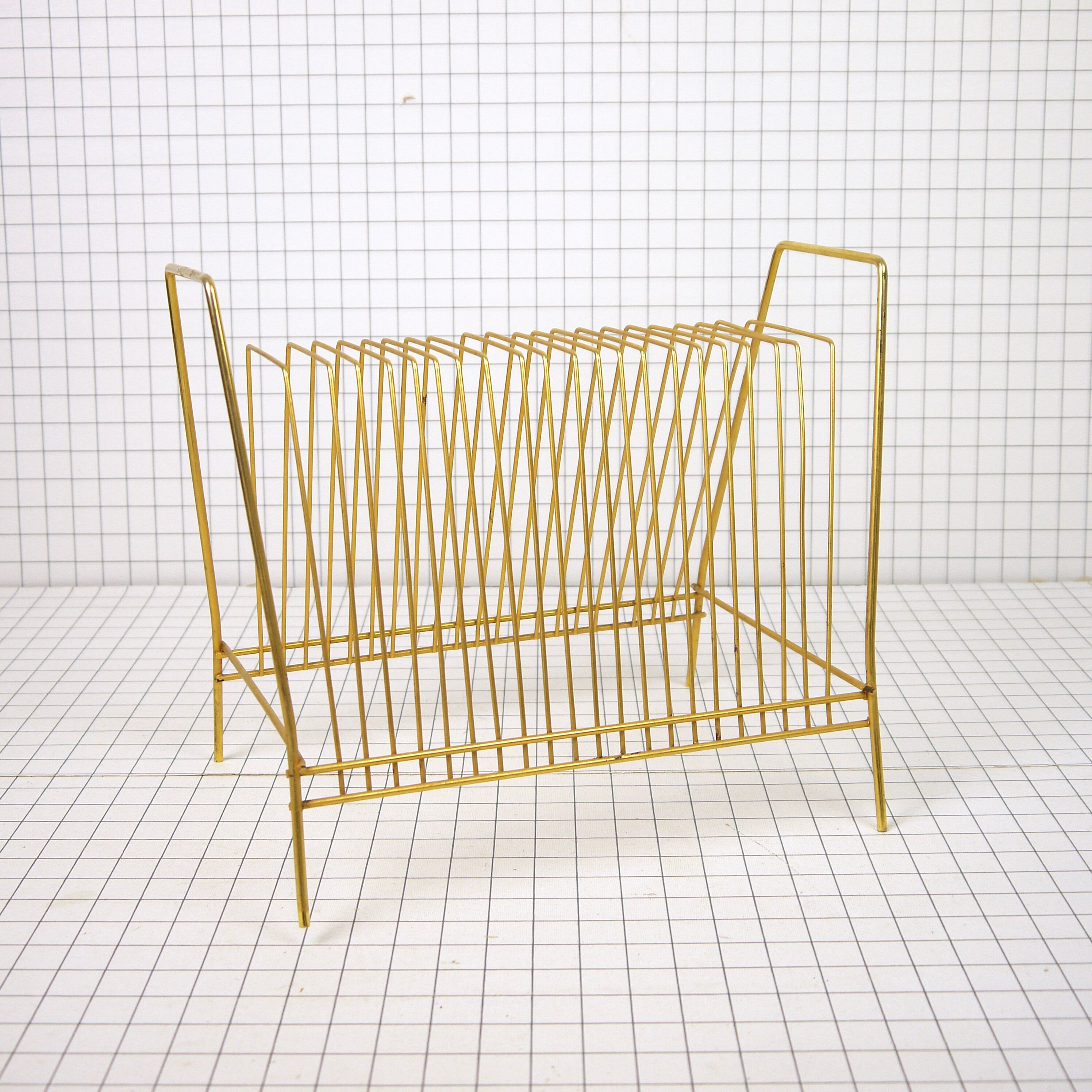 Gold brass vinyl holder