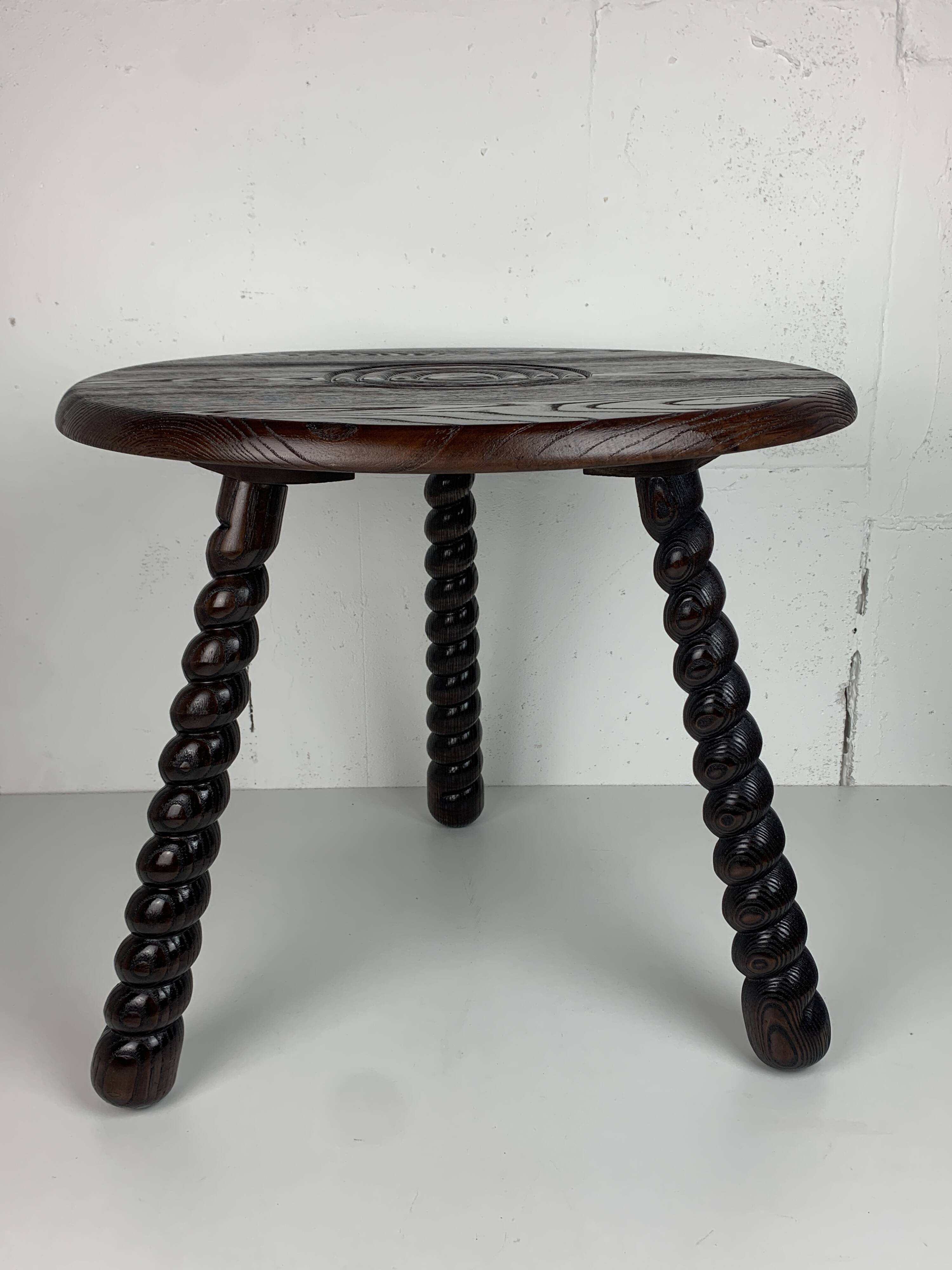 French modernist wood turned bobbin side sable in the manner of Charles Dud