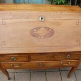 Louis XVI period walnut sloping desk from the 18th century