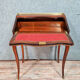 Bureau scriban de pente louis xv galbé en marquèterie vers 1850-1880
