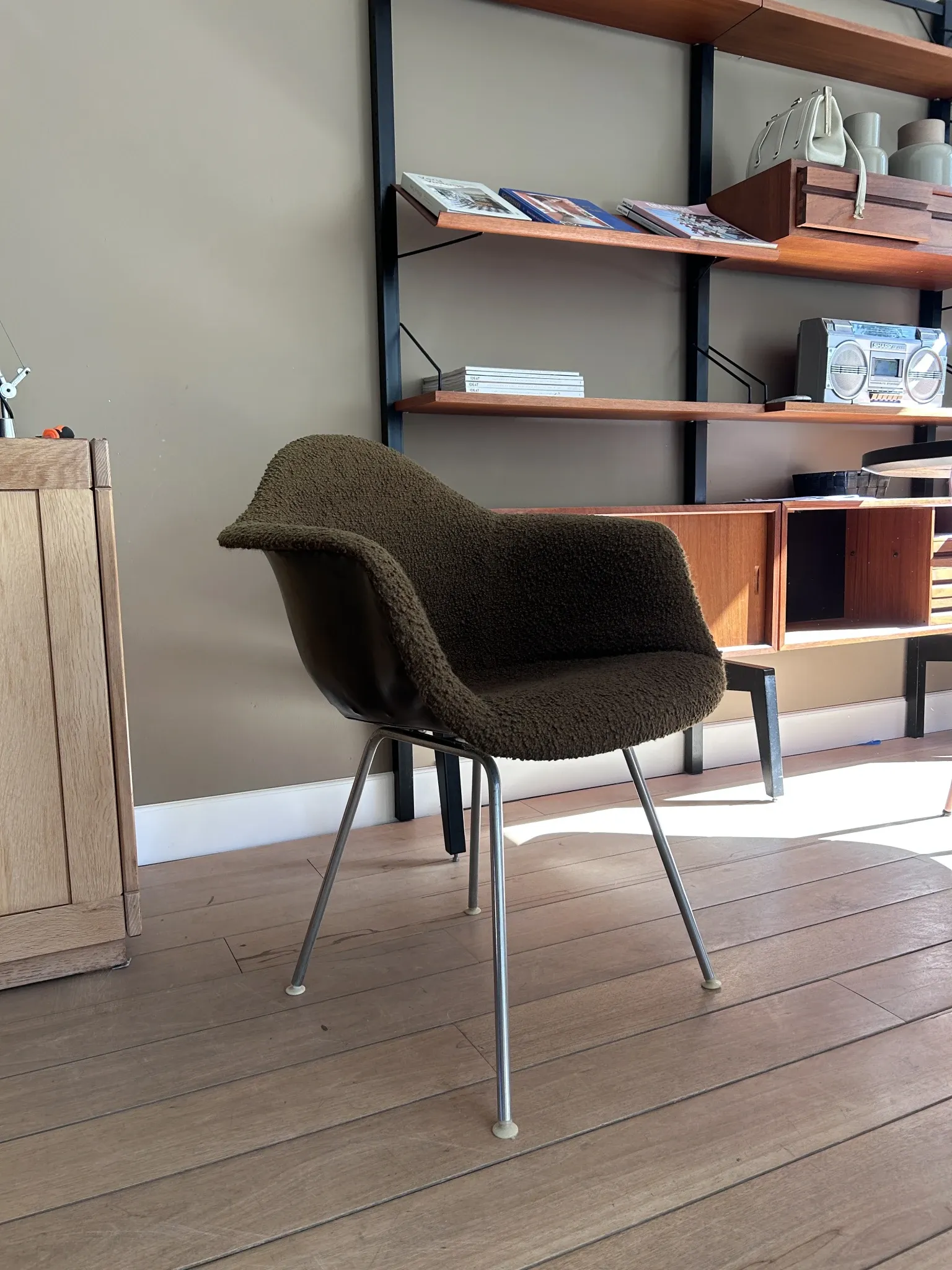 Vintage Herman Miller lounge chair