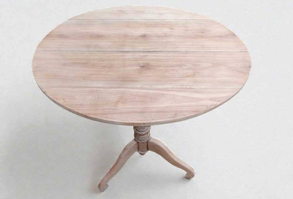 Classic wooden side table