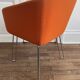 Paire de fauteuils orange 1970