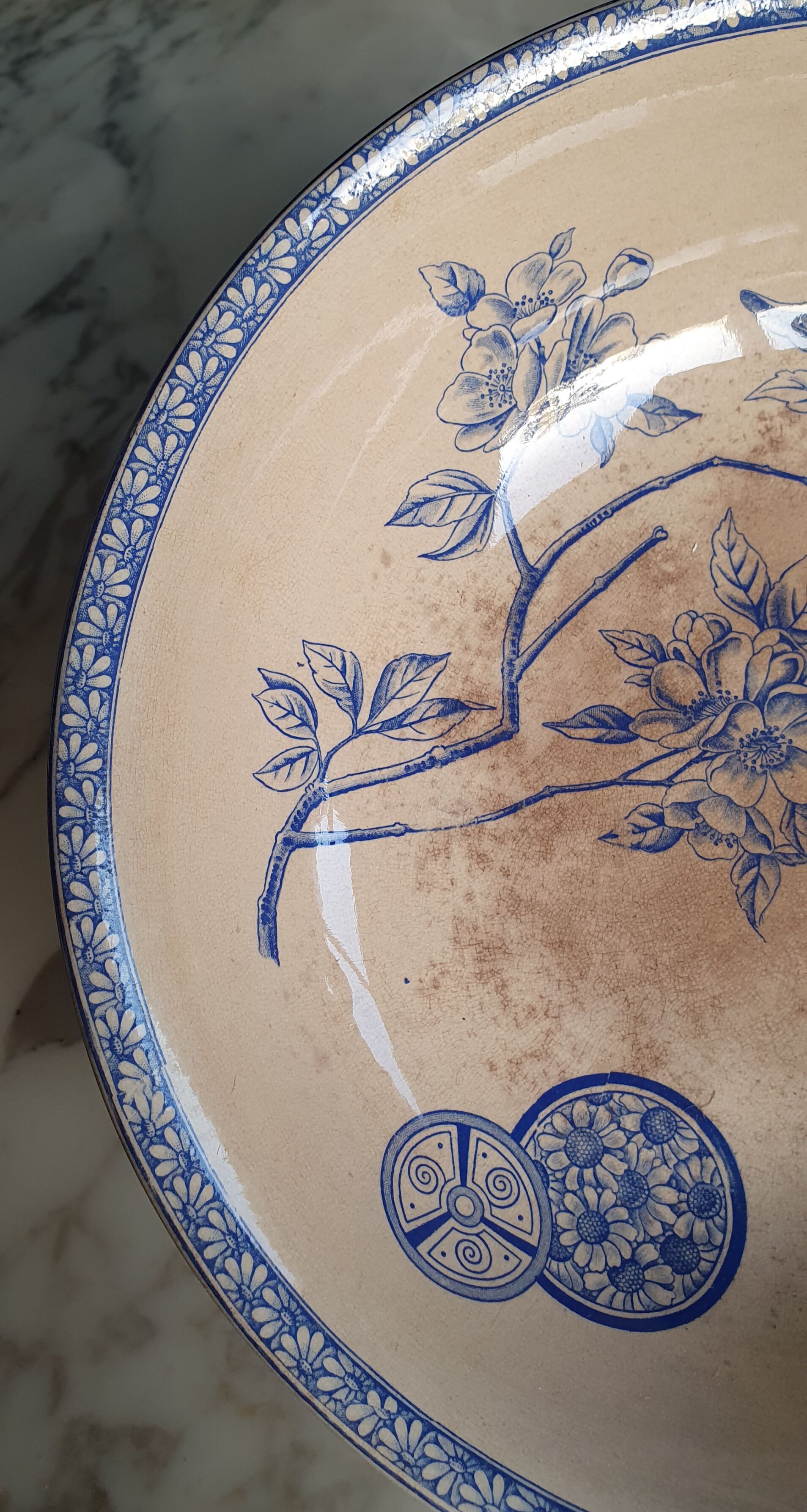 Iron Earth Salad Bowl