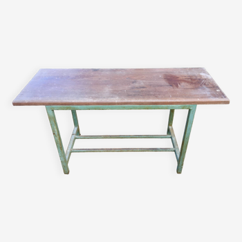 Industrial table