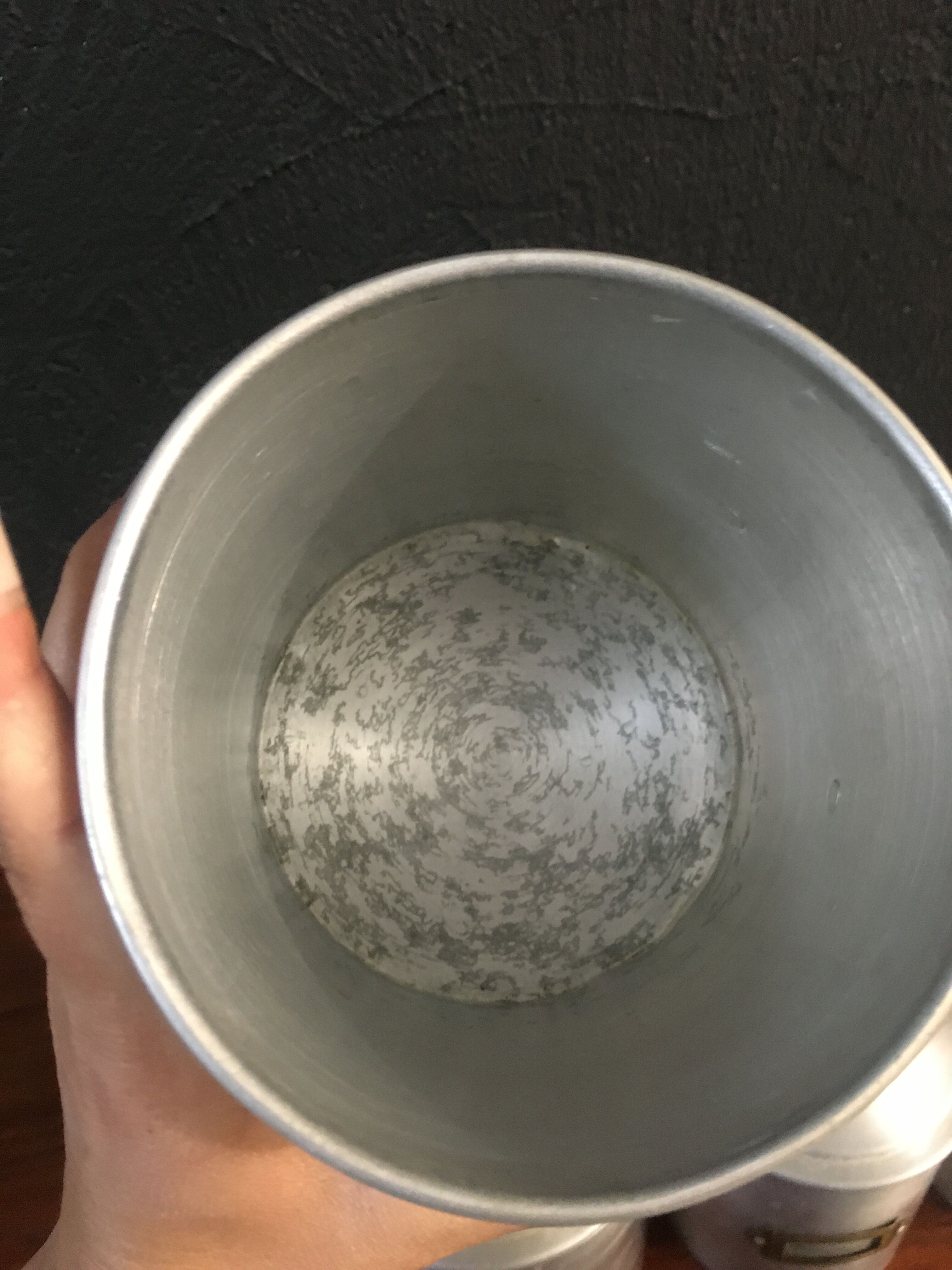 Six aluminum spice pots