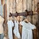 Oak wall-mounted coat rack