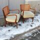 Paire de fauteuils vintage cannage