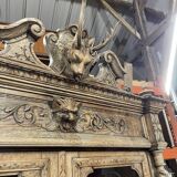 Hunting buffet with 2 bodies