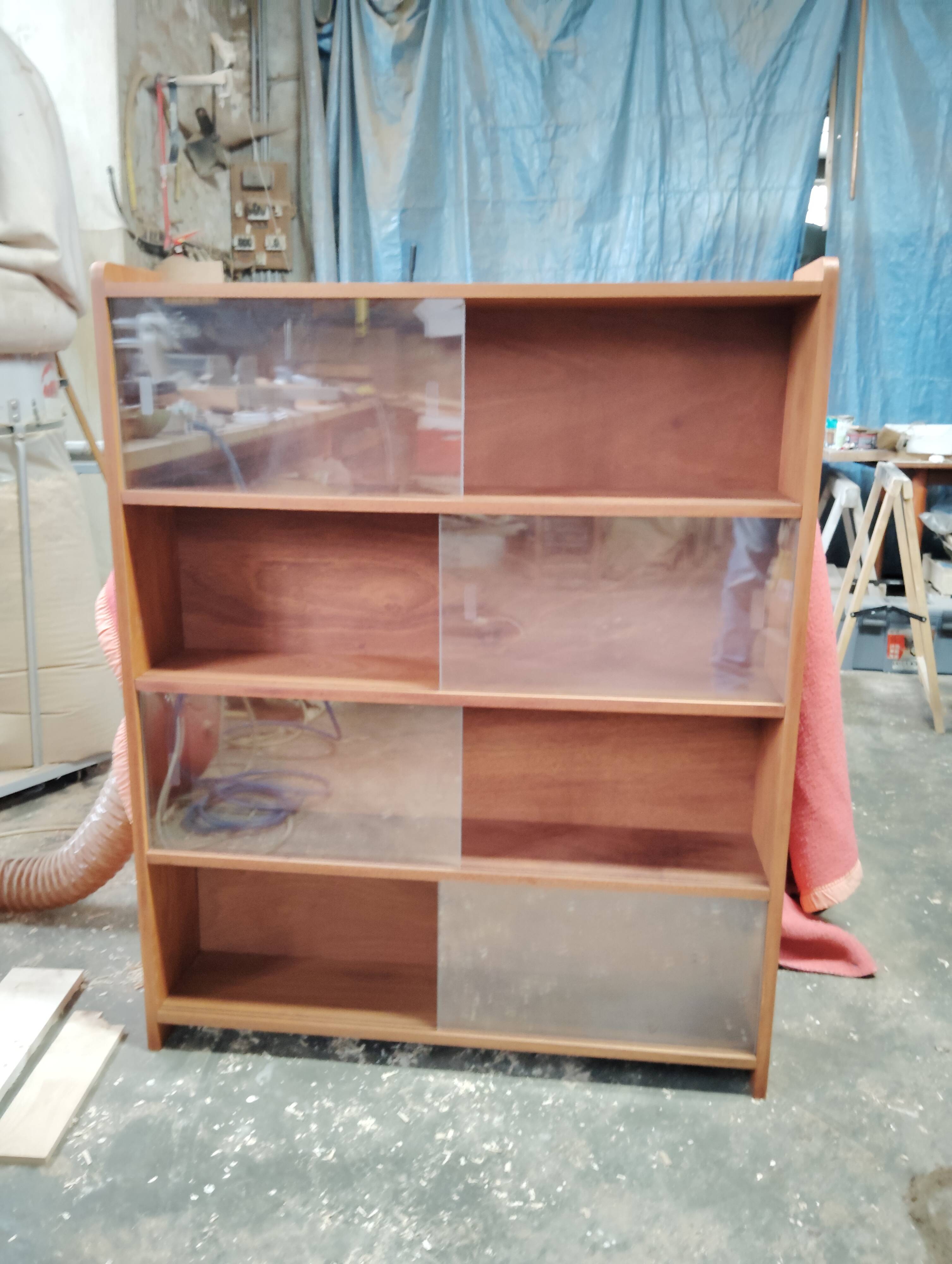 Étagères, bibliothèque vitrine verre/bois