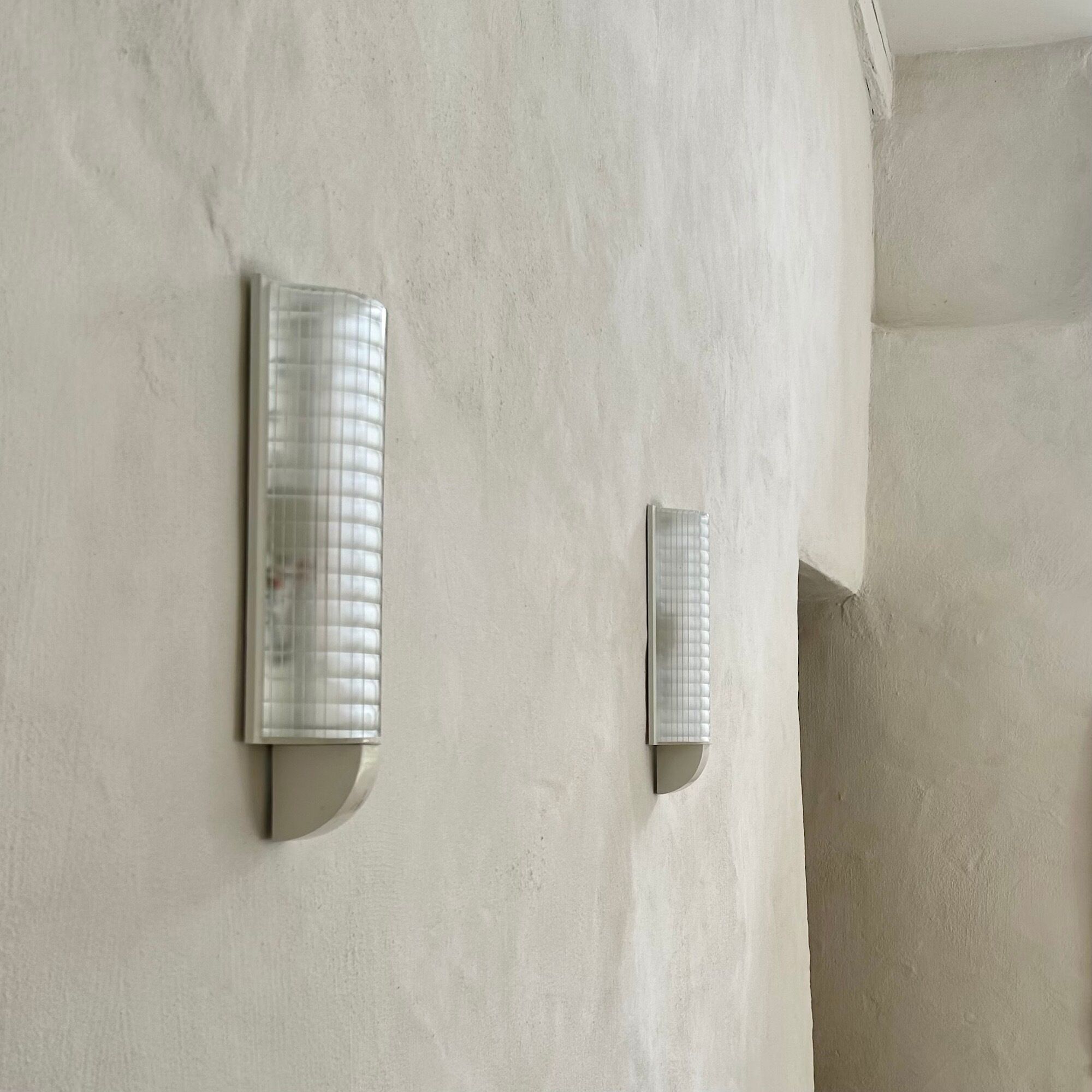 Holophane wall light