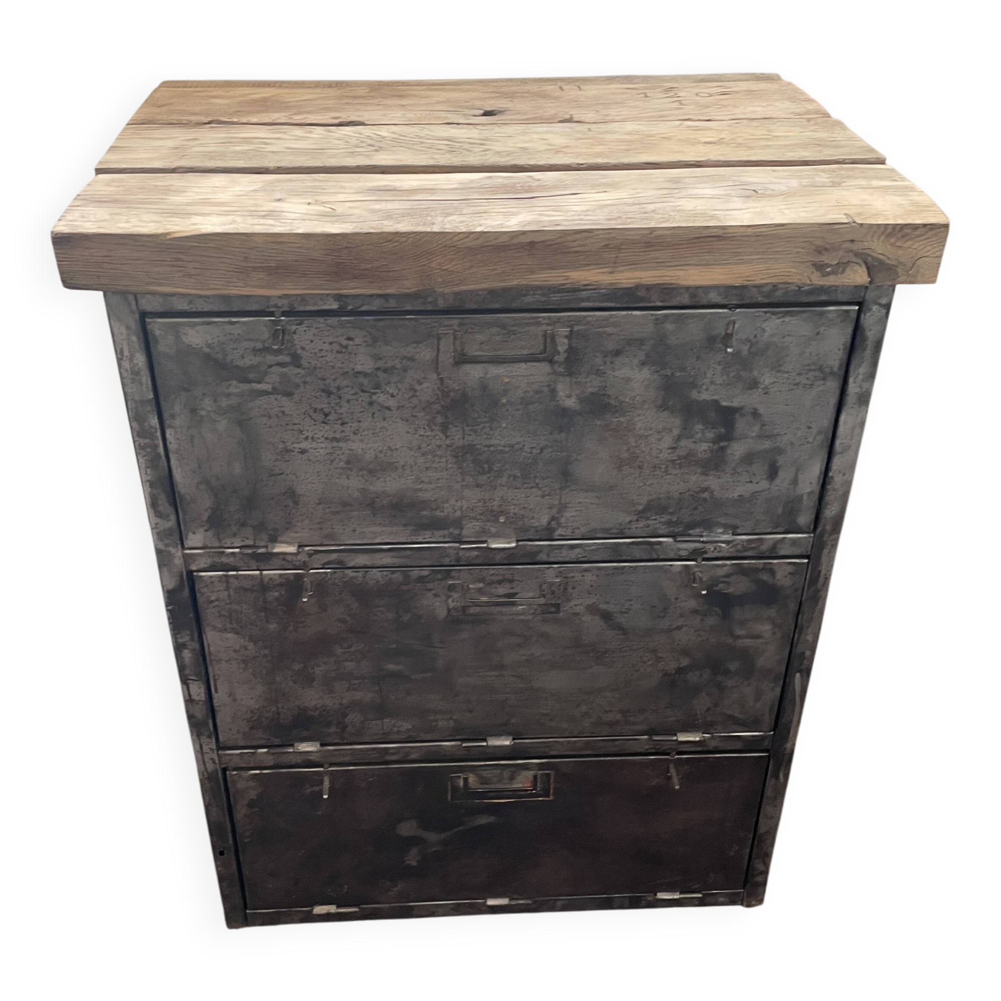 Furniture with 3 metal and wood flaps.
