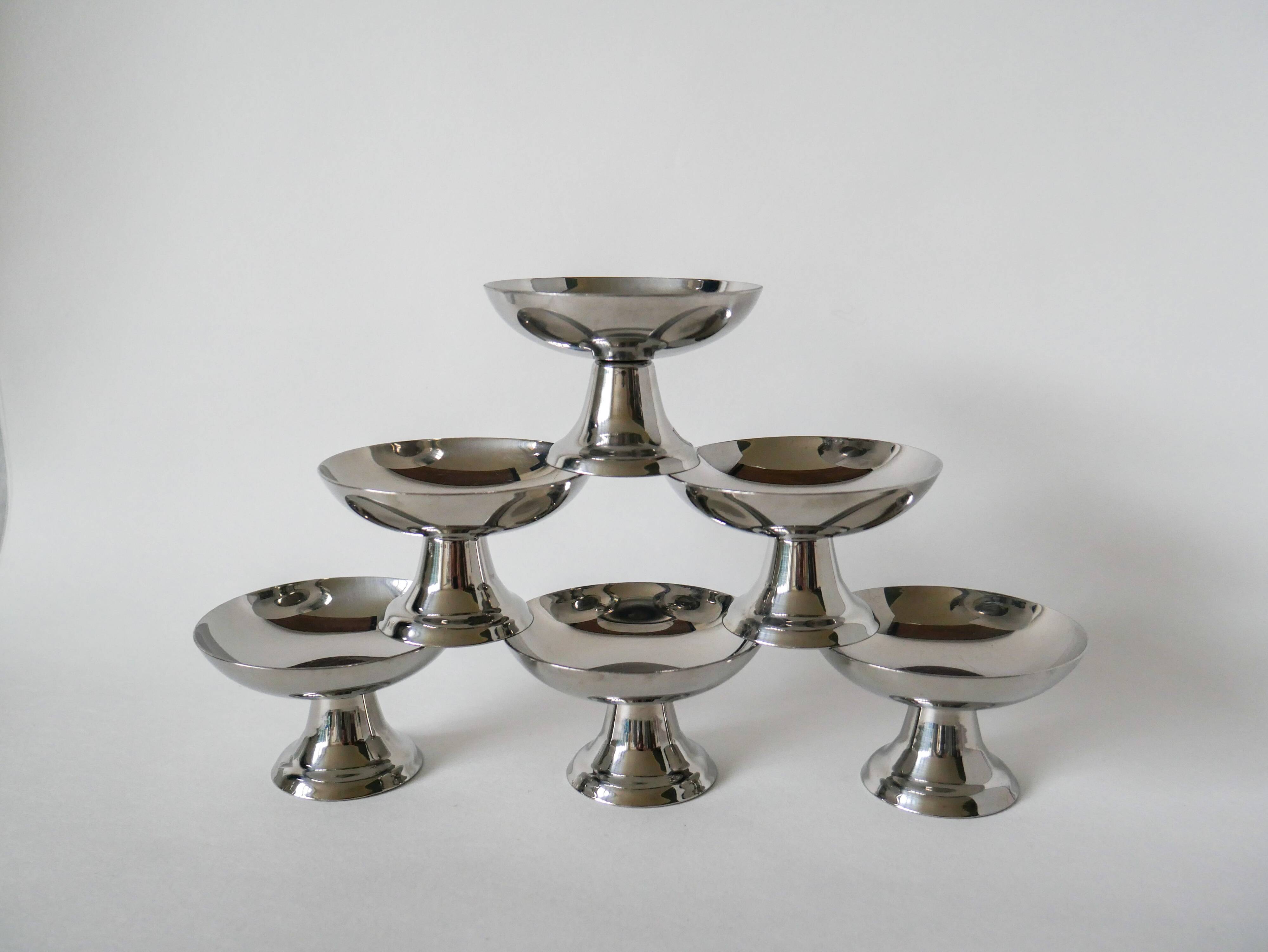 set of 6 designer stainless steel bowls 1970 6 X 9.5 cm