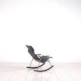 Foldable rocking chair by Takeshi Nii