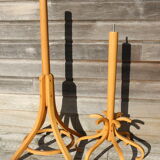 Simple baumann light parrot coat rack