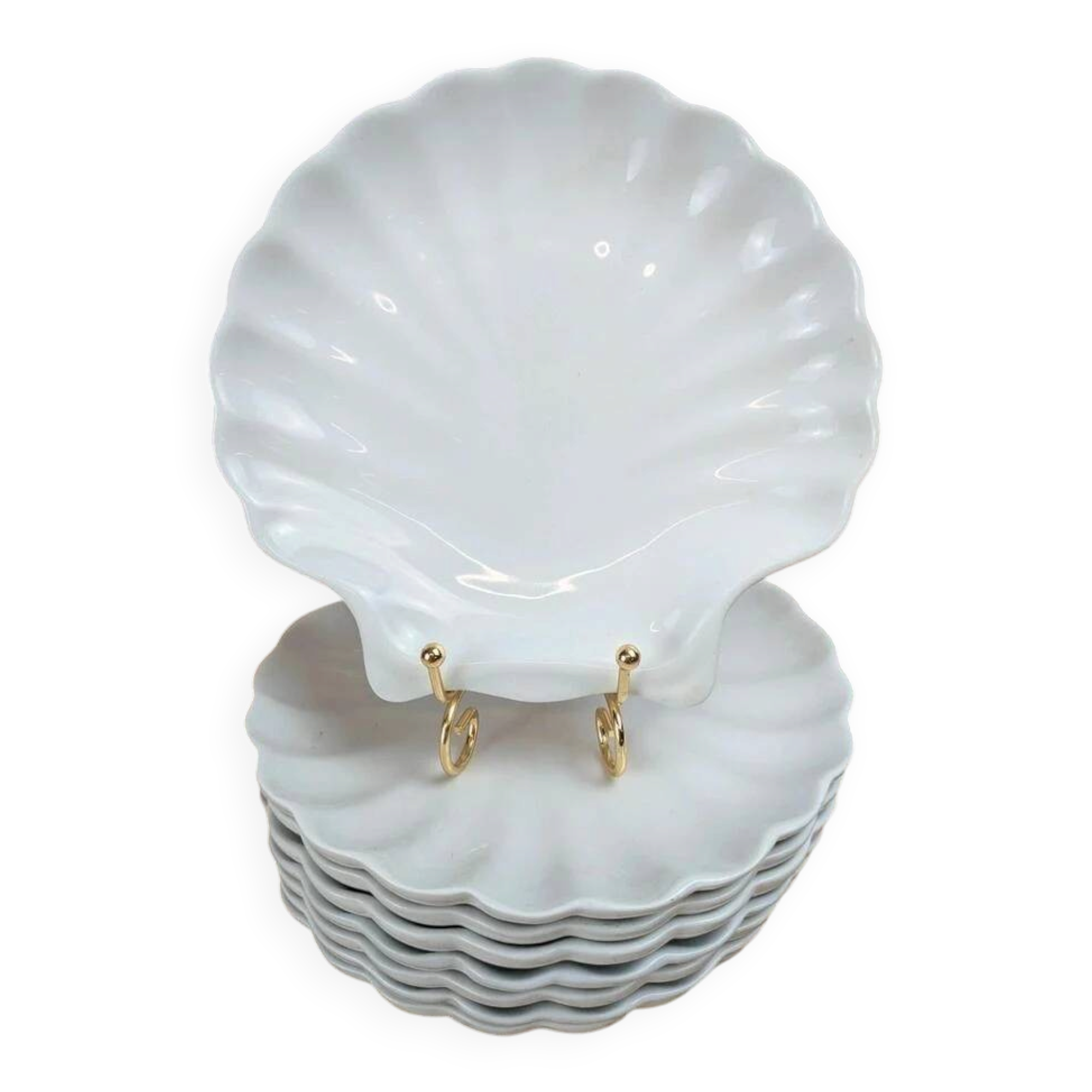 Set of 8 scallop shell plates