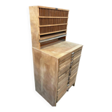 Trade furniture with printing lockers