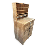 Trade furniture with printing lockers