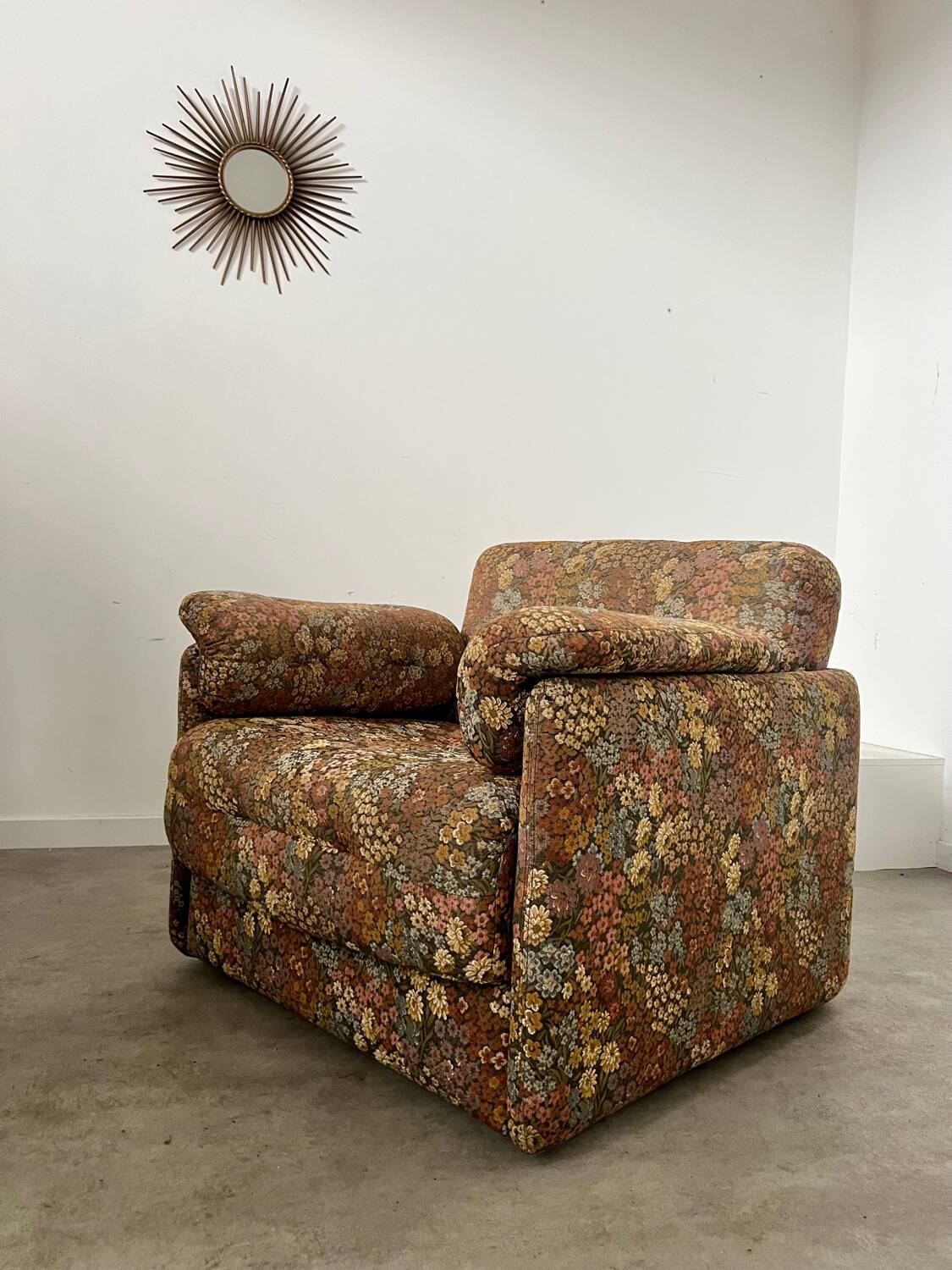 Old floral pattern armchair design Wittmann Austria Josef Hauffmann vintage