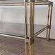Table basse double plateau vintage en laiton et verre fumé – Années 70