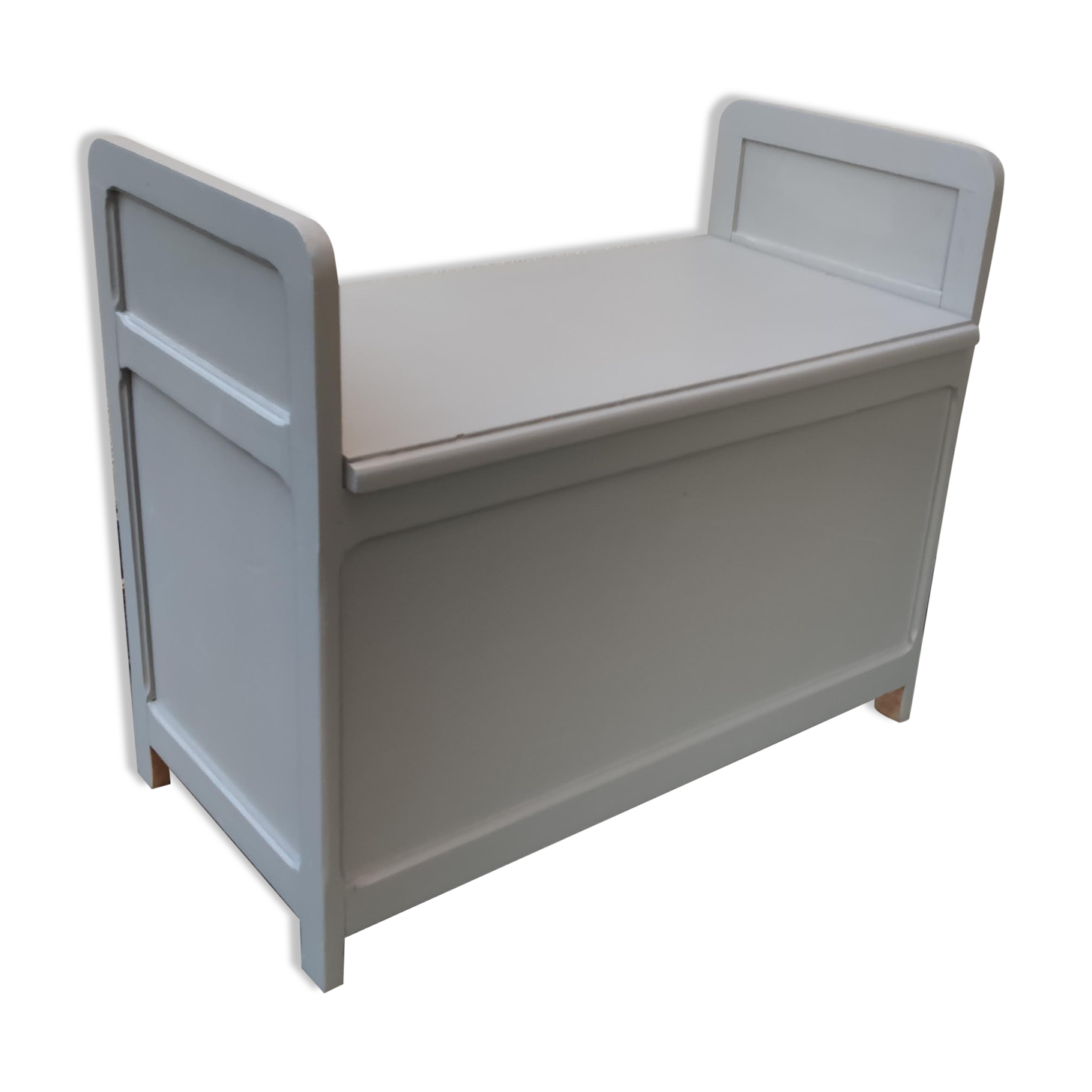 vintage wooden chest/bench