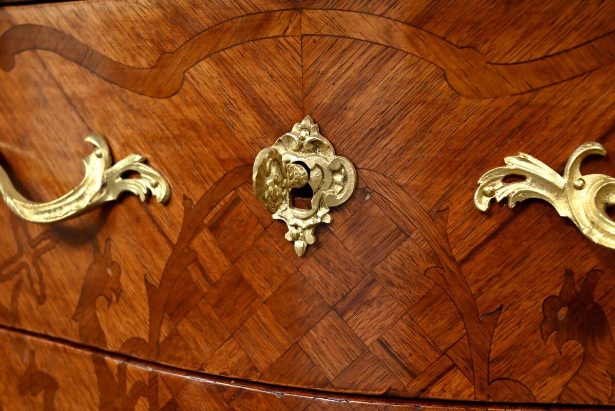 Mahogany chest of drawers, Louis XV style – 1st part of the 20th century