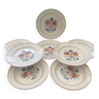 Lot de 8 assiettes St Amand