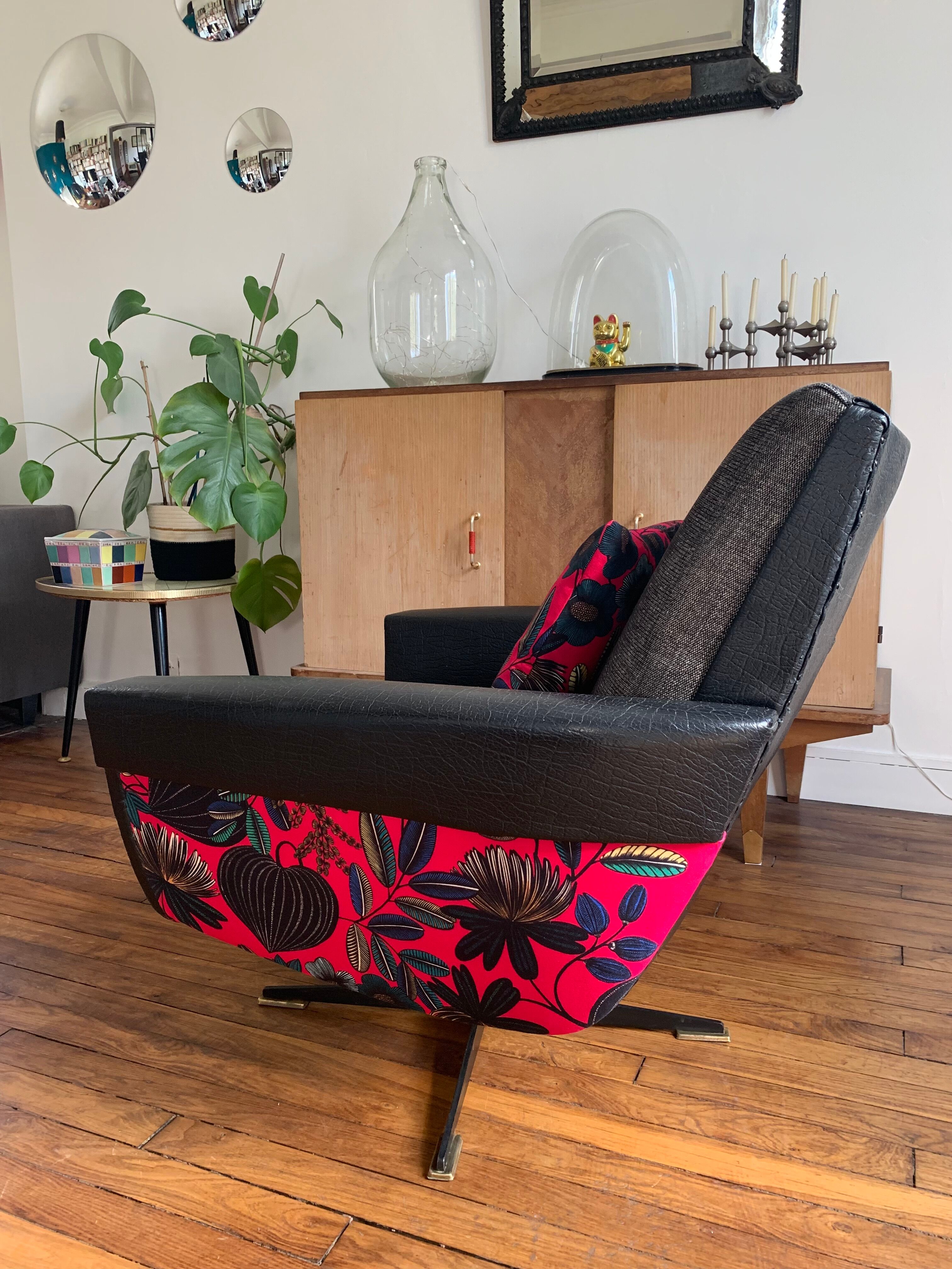 Cube Swivel Armchair 60's