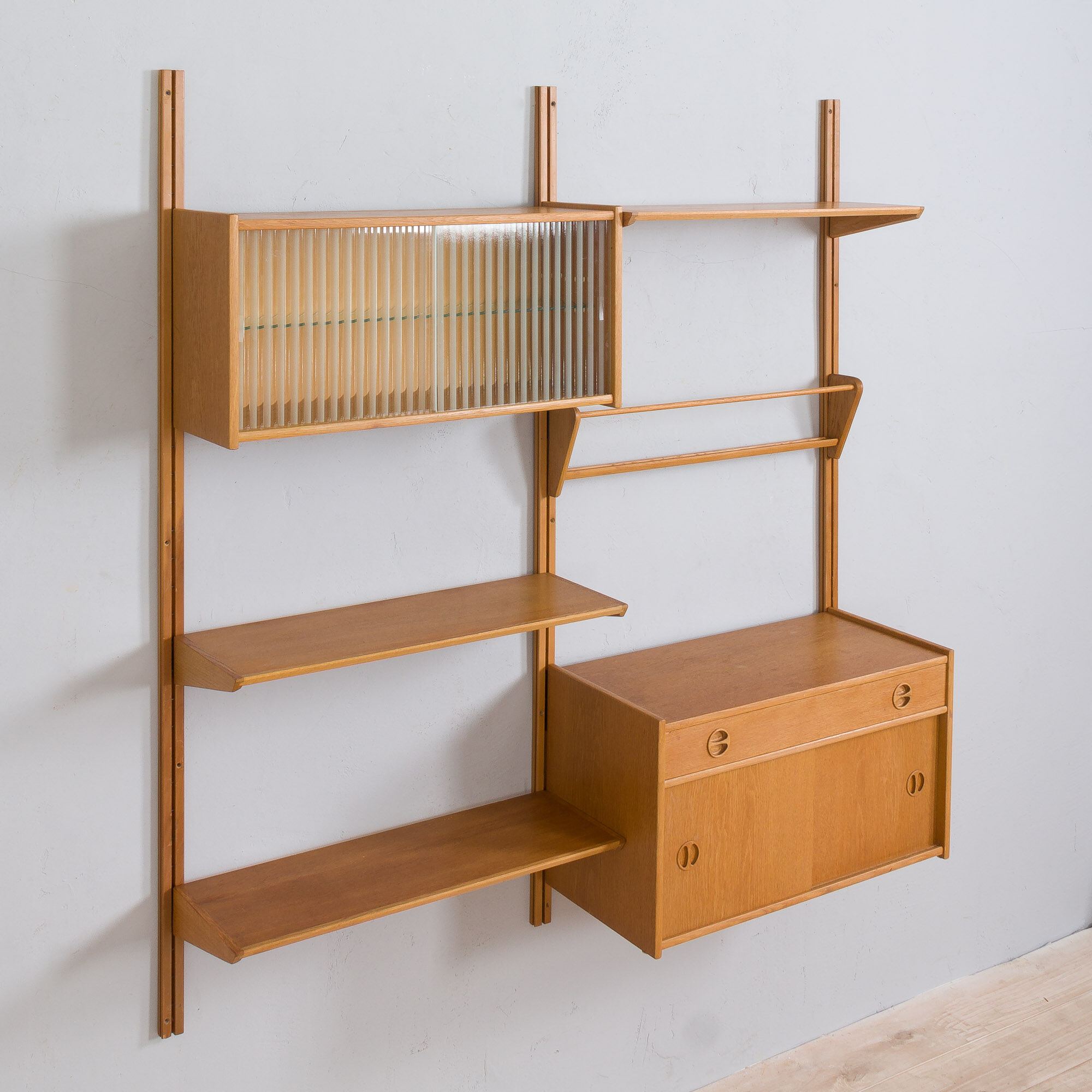 Two-bay oak wall unit by Sven Andersen, Norway 1970
