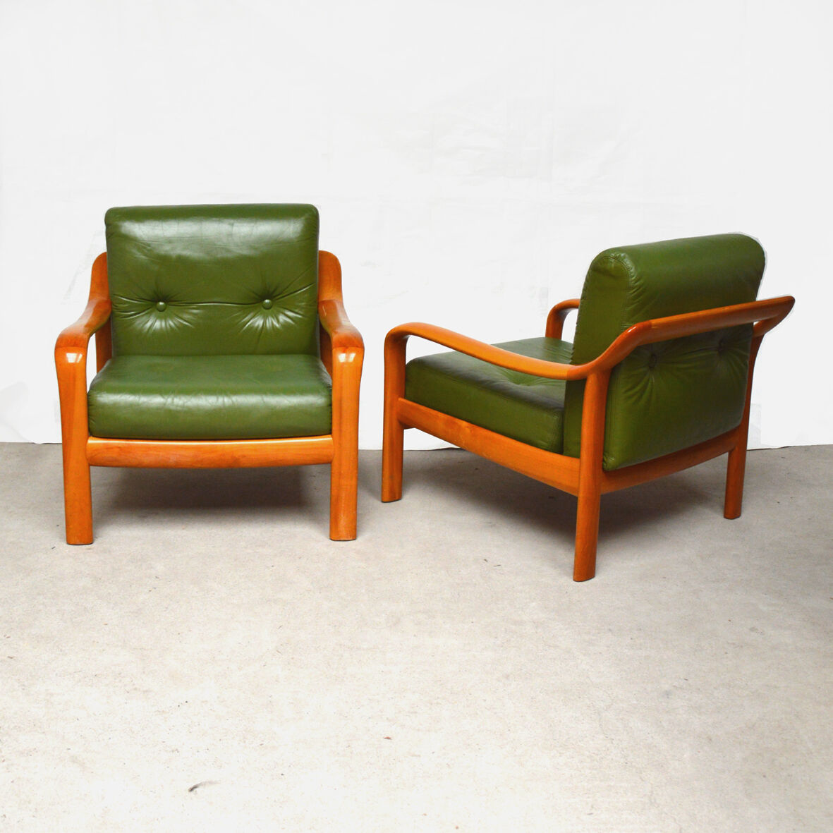 Pair of armchairs Wilhelm Knoll 1960