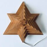 Étoile murale lumineuse en bois