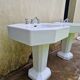 2 pedestal sinks in Art Deco style