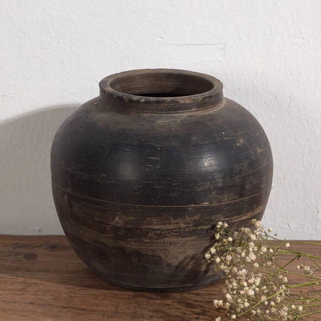 Antique vase in dark tones (c.1900) #11