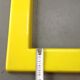 Lettre "L" vintage plexi jaune années 70