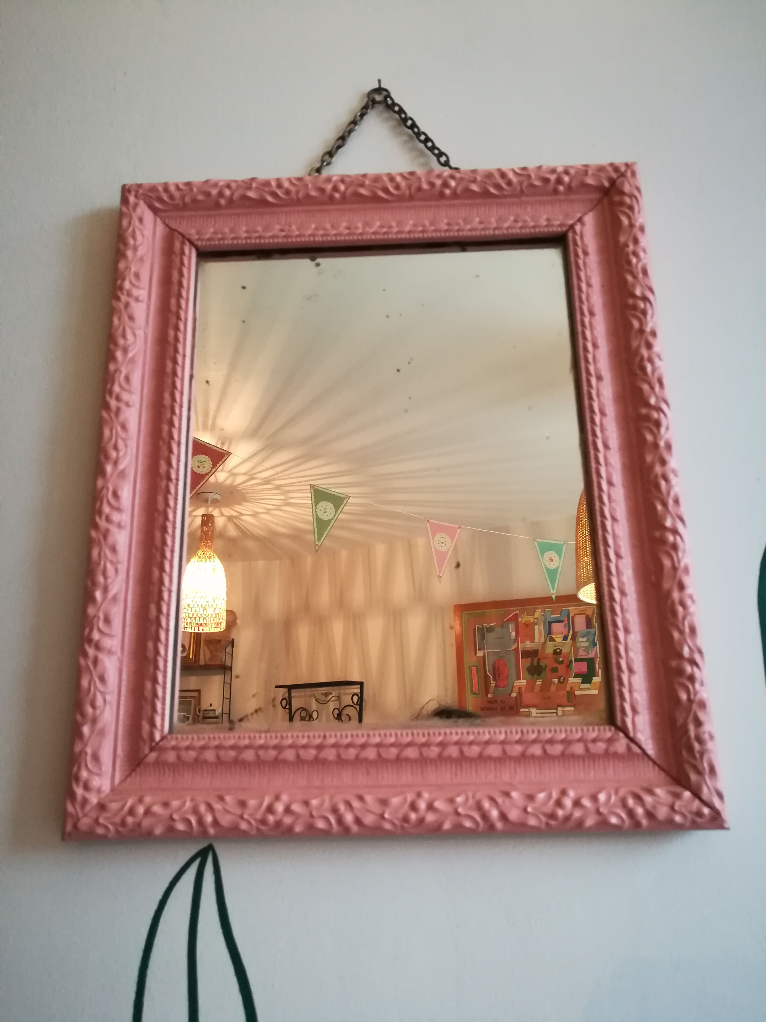 Old wood mirror painted in old pink 28x35cm